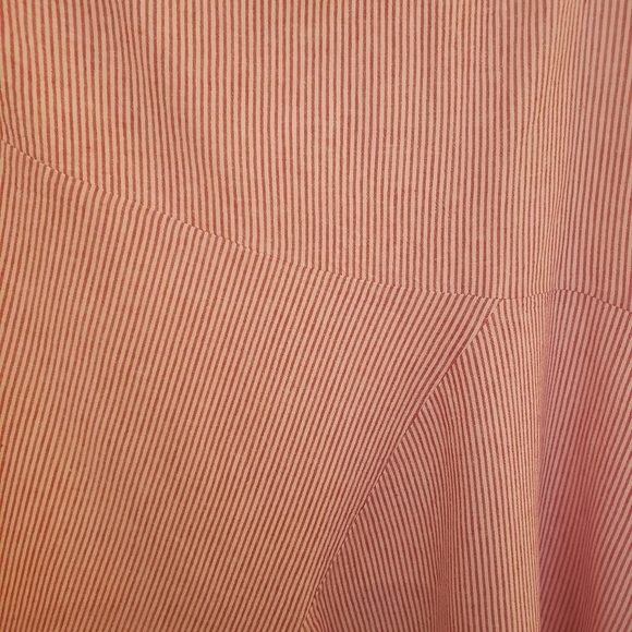 Red/White Striped Asymmetrical Linen Blend Skirt Marked Size 1X But Small EUC - Picture 6 of 9